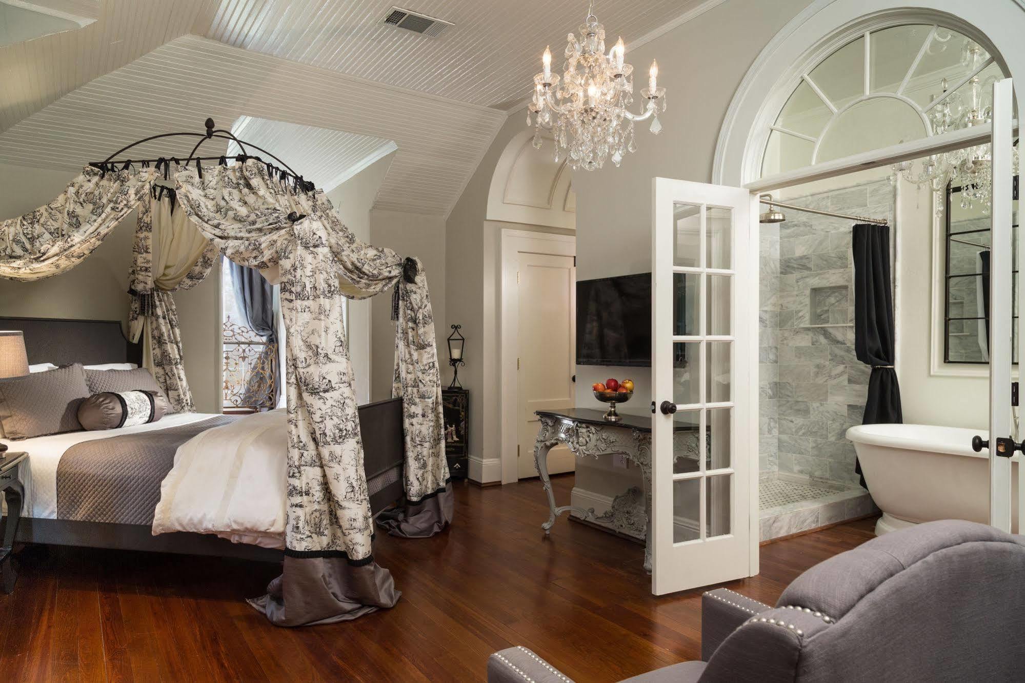 The Twelve Oaks Bed & Breakfast Covington Extérieur photo